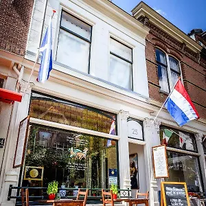 De Vliegende Vos Het Geboortehuis Johannes Vermeer Inn Delft